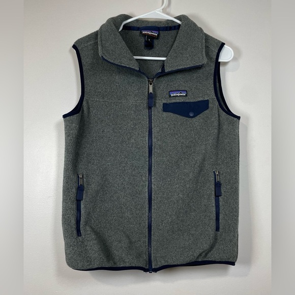 Patagonia Jackets & Blazers - Patagonia Snap-T Synchilla Fleece Vest, Gray/Navy Blue, Women’s Medium